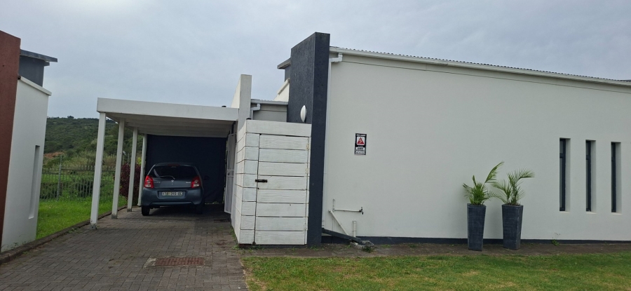 2 Bedroom Property for Sale in Nahoon Valley Park Eastern Cape
